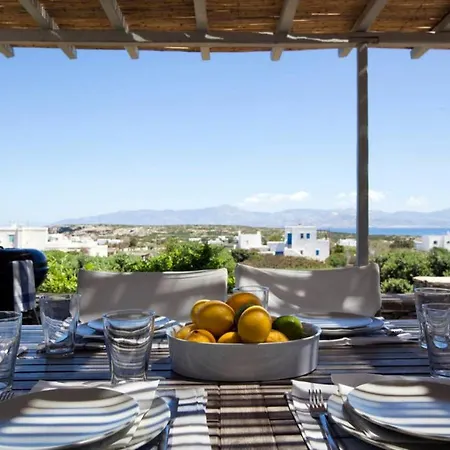 An Oasis For 22 People Near The Best Beach 빌라