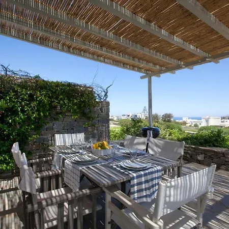 An Oasis For 22 People Near The Best Beach