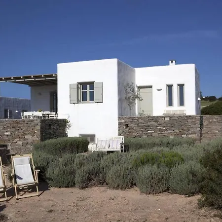 An Oasis For 22 People Near The Best Beach * 나오우사