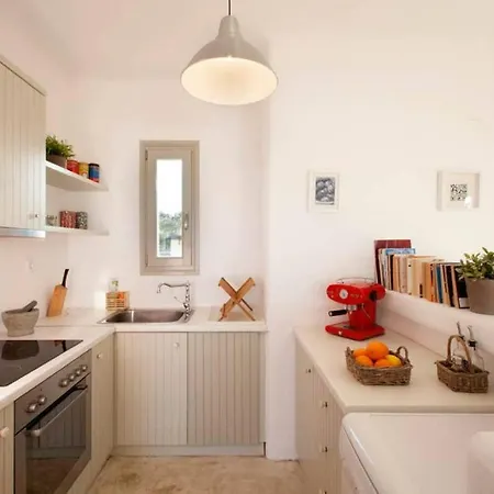 An Oasis For 22 People Near The Best Beach