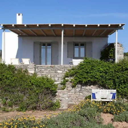 An Oasis For 22 People Near The Best Beach