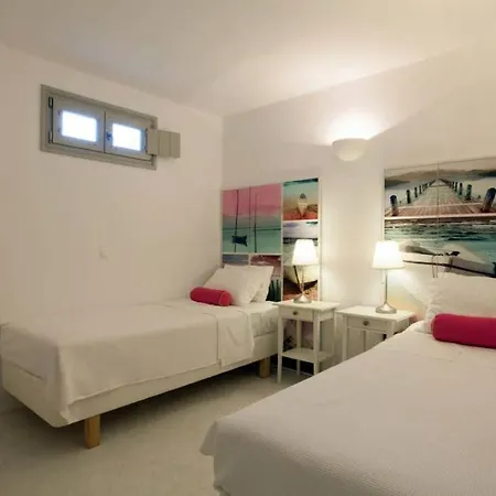 빌라 An Oasis For 22 People Near The Best Beach