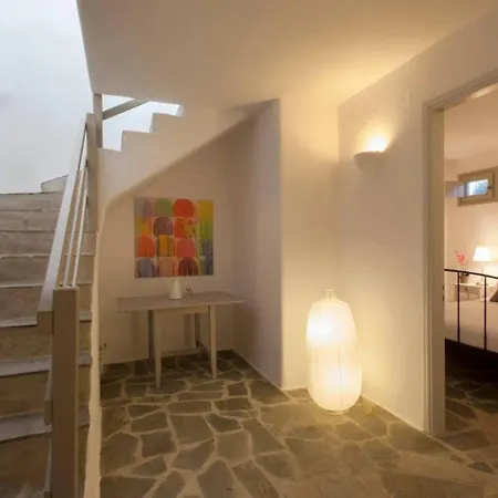 An Oasis For 22 People Near The Best Beach