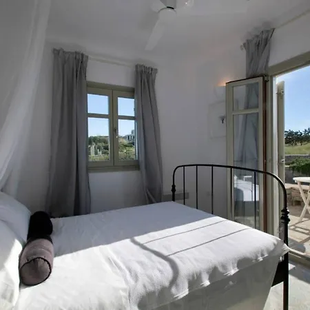 An Oasis For 22 People Near The Best Beach